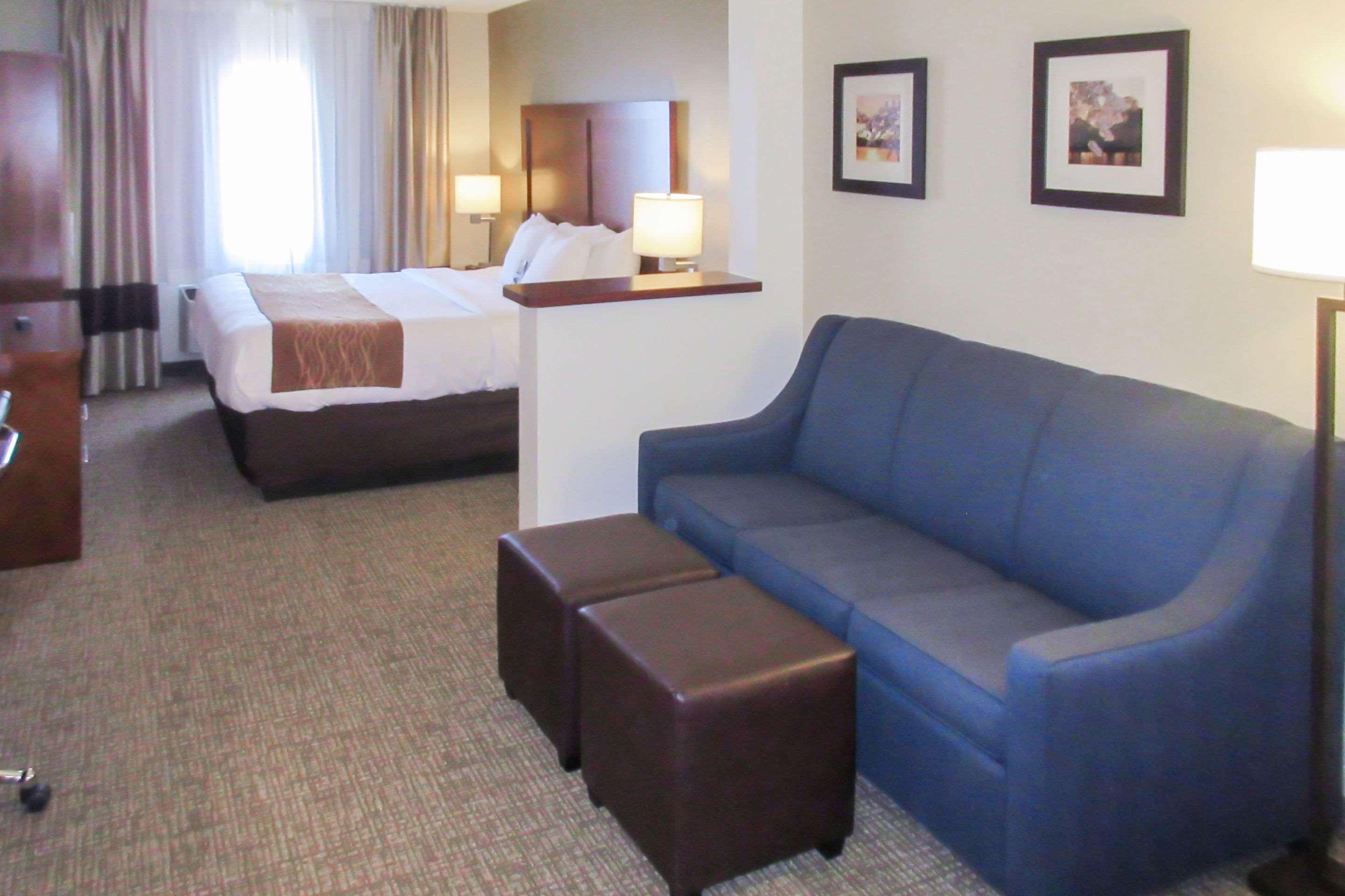 Comfort Inn & Suites Wilkes Barre - Arena Wilkes-Barre Exterior foto