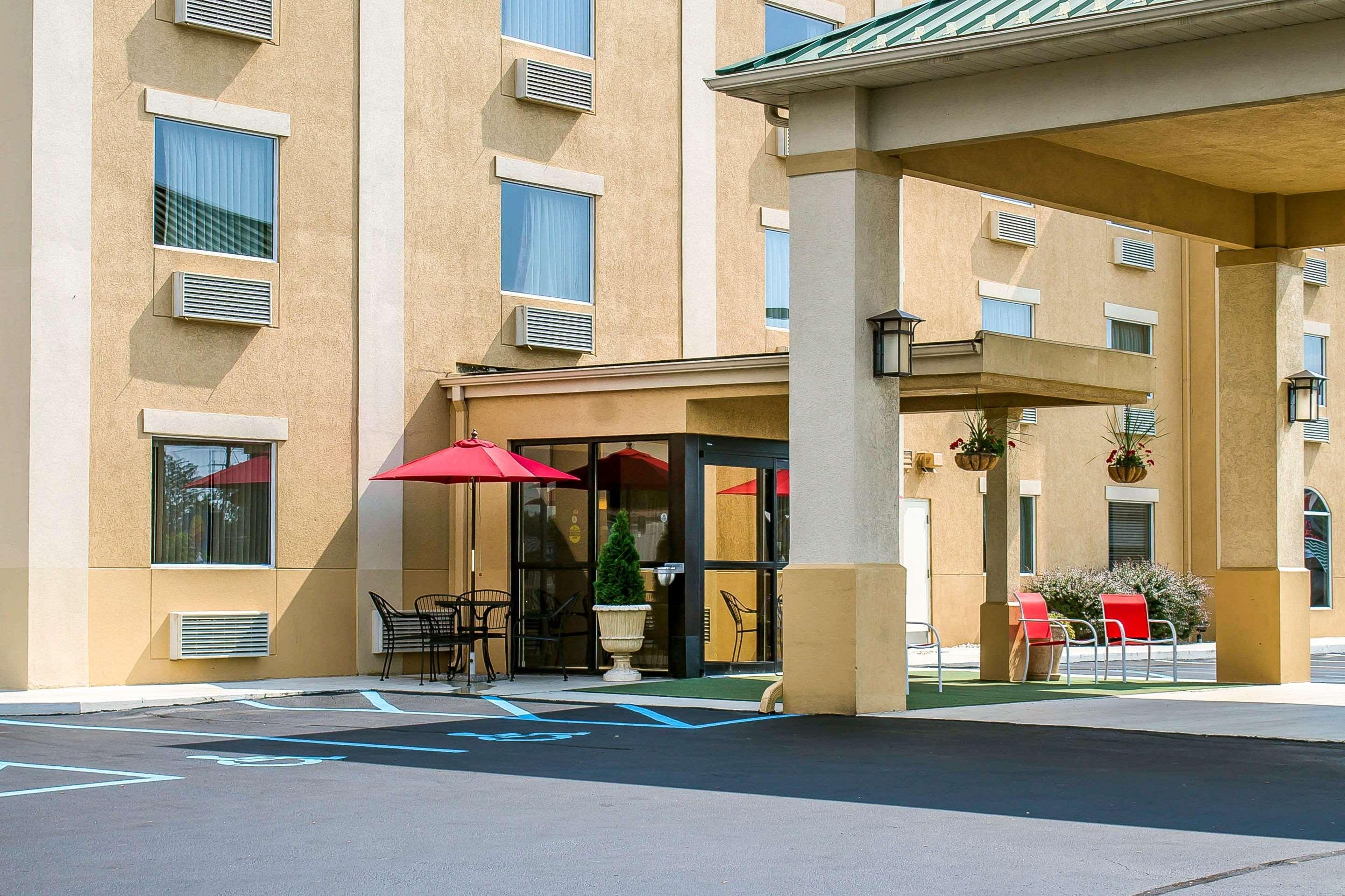 Comfort Inn & Suites Wilkes Barre - Arena Wilkes-Barre Exterior foto