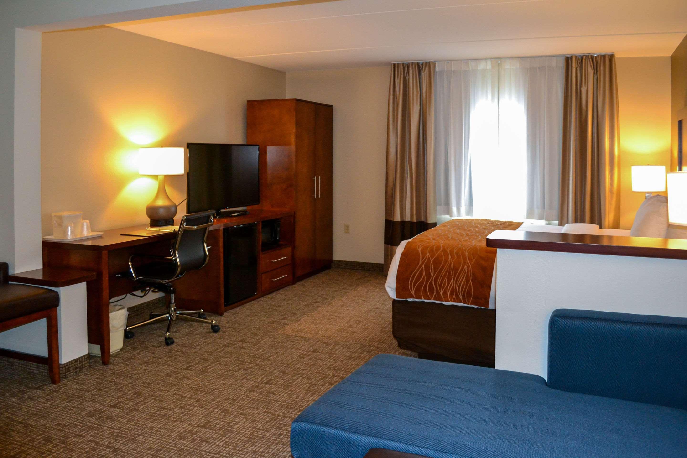 Comfort Inn & Suites Wilkes Barre - Arena Wilkes-Barre Exterior foto