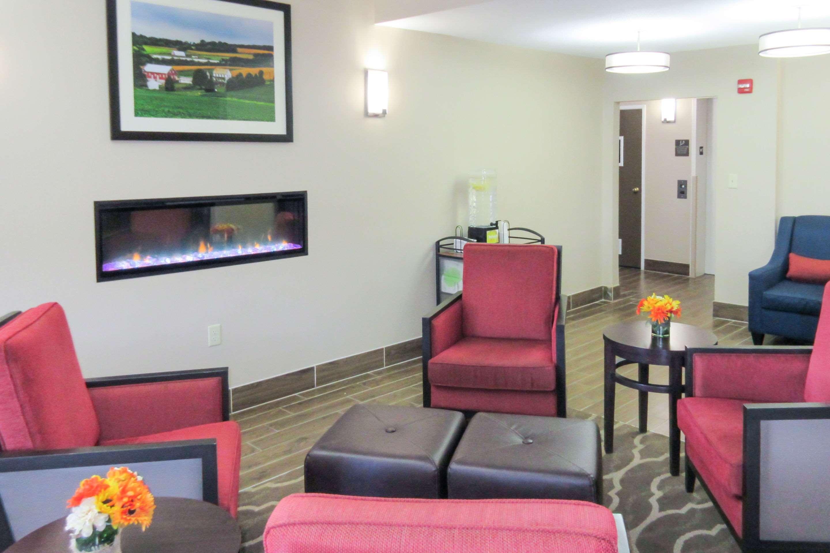 Comfort Inn & Suites Wilkes Barre - Arena Wilkes-Barre Exterior foto
