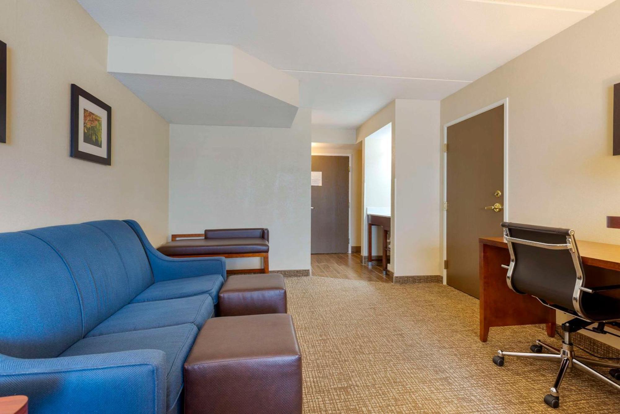 Comfort Inn & Suites Wilkes Barre - Arena Wilkes-Barre Exterior foto