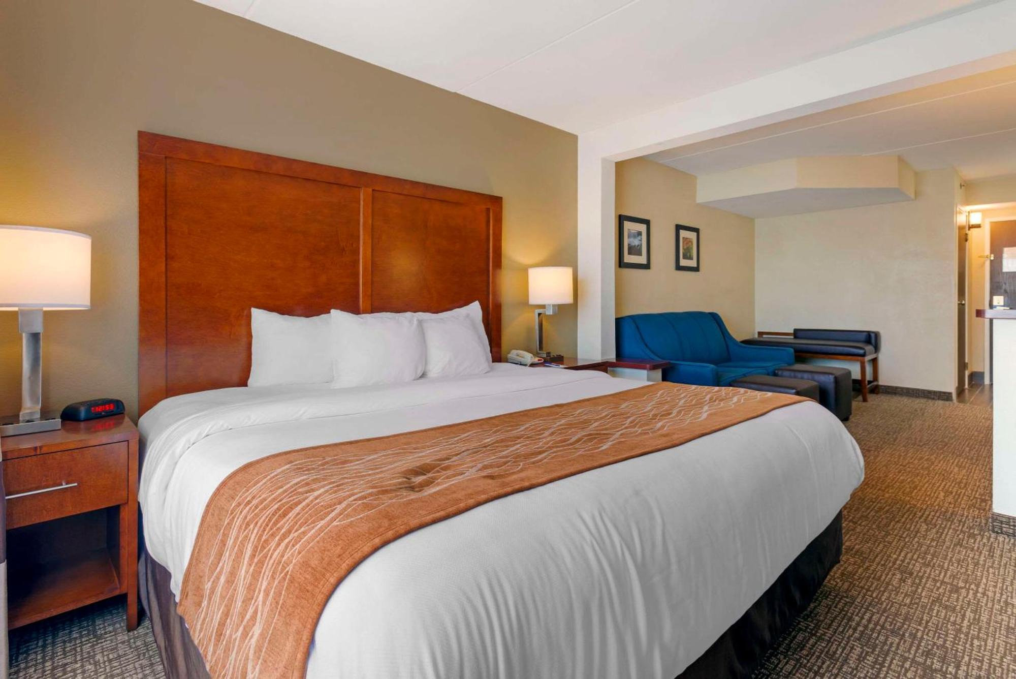 Comfort Inn & Suites Wilkes Barre - Arena Wilkes-Barre Exterior foto
